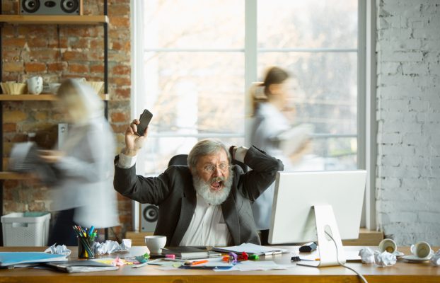 How to Beat Workplace Distractions and Stay Focused